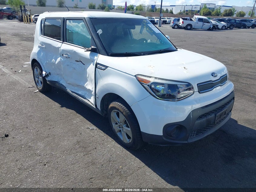 2017 Kia Soul VIN KNDJN2A2XH7486532 IAAI salvage auction — RIGHT SIDE, Salvage Title, sold $1,400 on 2026-07-24 (photo 1)