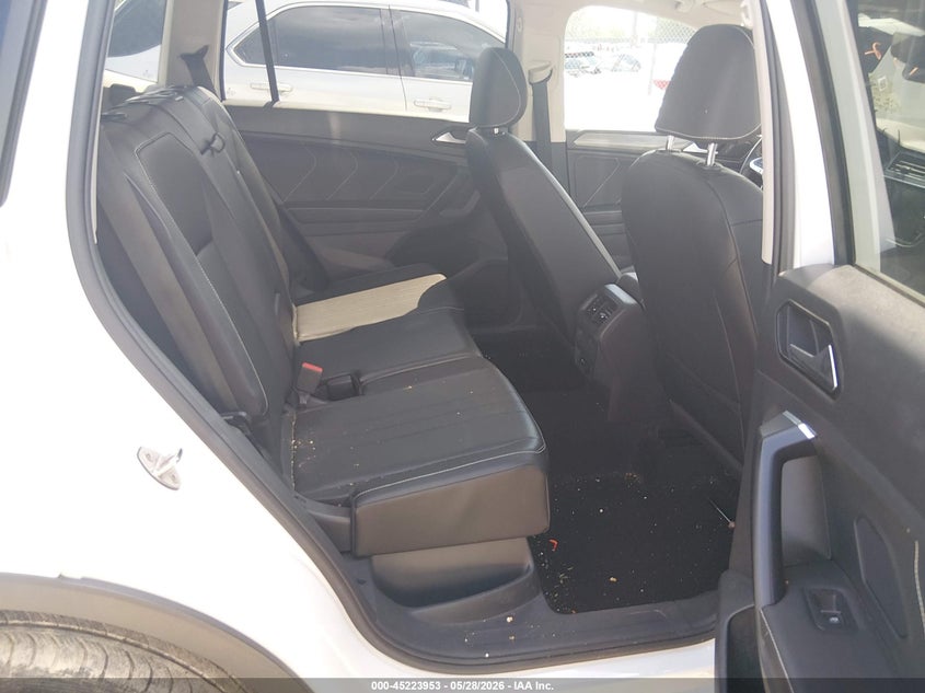 2022 Volkswagen Tiguan VIN 3VV2B7AX4NM175414 IAAI salvage auction — SIDE, Salvage Title, sold $7,500 on 2026-07-23 (photo 8)