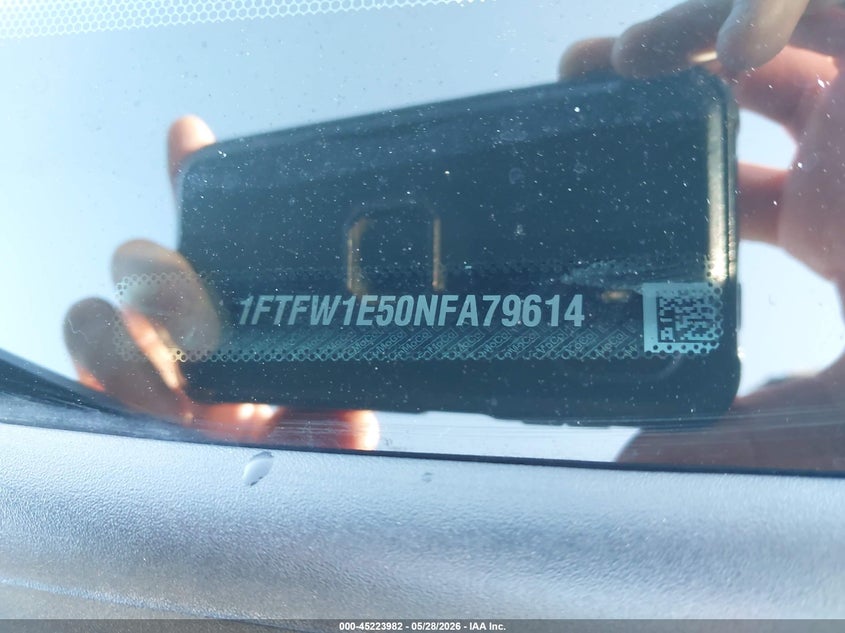 2022 Ford F-150 VIN 1FTFW1E50NFA79614 IAAI salvage auction — SIDE, Salvage Title, sold $15,250 on 2026-08-22 (photo 9)