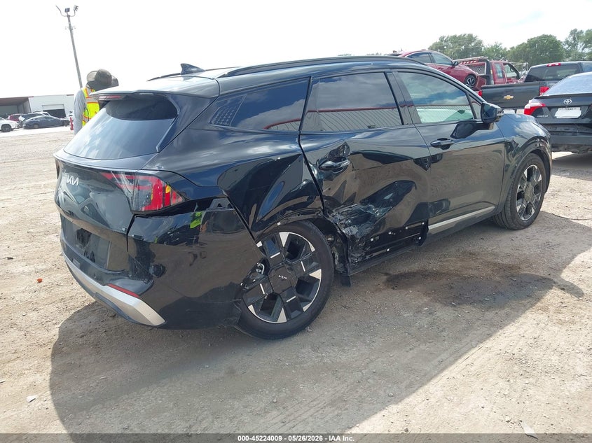 2026 Kia Sportage VIN 5XYK53DF2TG395579 IAAI salvage auction — RIGHT REAR, Salvage Title, sold $10,600 on 2026-07-28 (photo 4)
