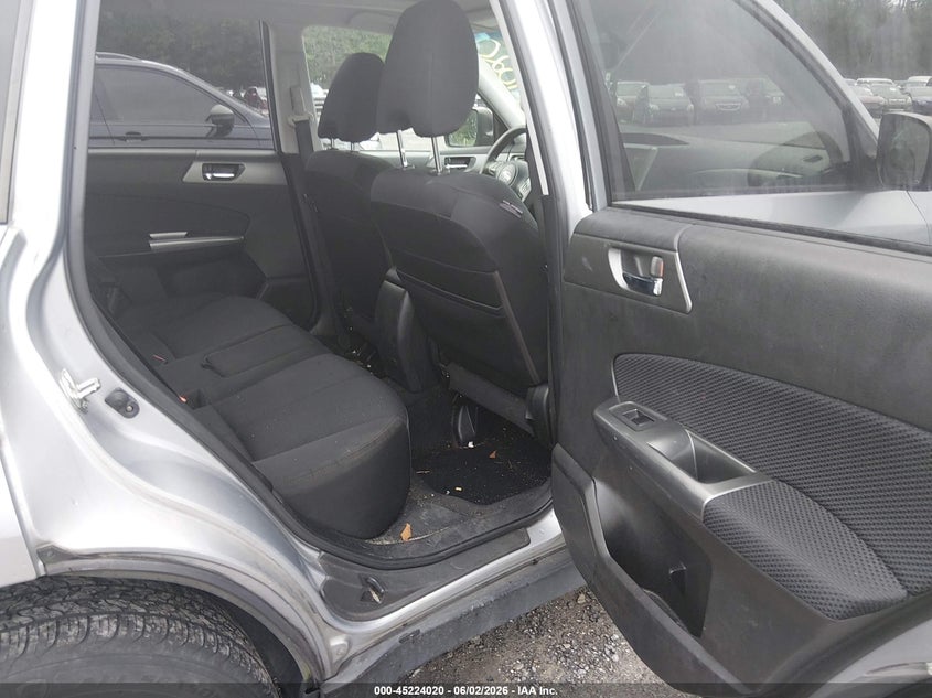 2013 Subaru Forester VIN JF2SHADC8DH432193 IAAI salvage auction — REAR END, Salvage (South Carolina), sold $550 on 2026-07-07 (photo 8)
