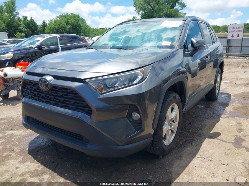 2019 Toyota Rav 4 VIN 2T3W1RFV4KW049764 IAAI salvage auction — RIGHT SIDE, Salvage Title, sold $12,125 on 2026-07-29 (photo 2)