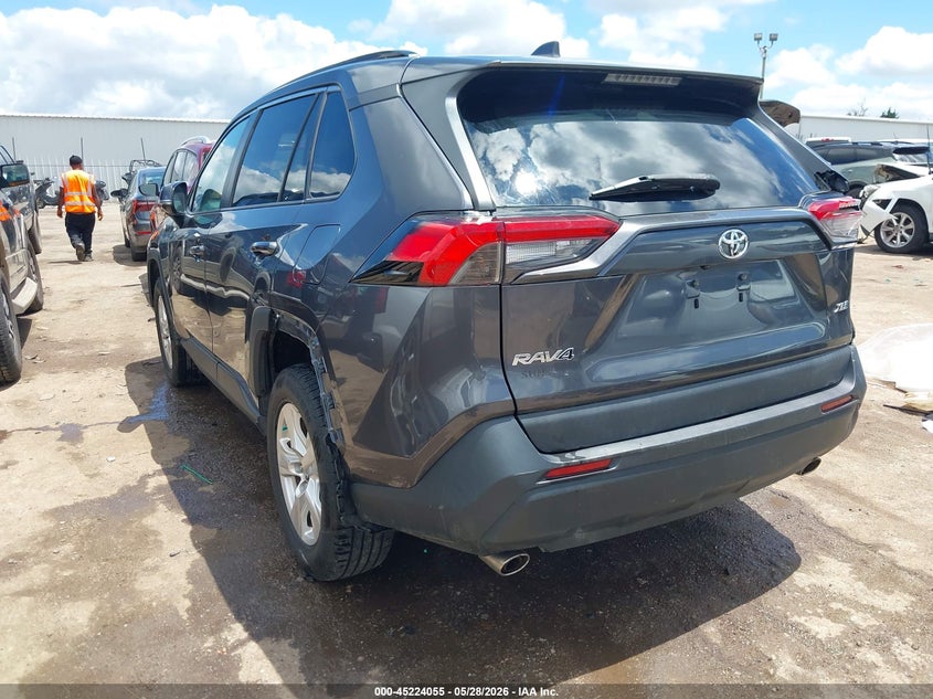 2019 Toyota Rav 4 VIN 2T3W1RFV4KW049764 IAAI salvage auction — RIGHT SIDE, Salvage Title, sold $12,125 on 2026-07-29 (photo 3)