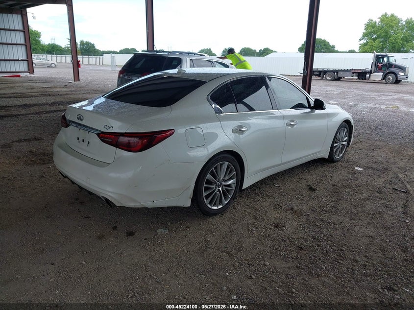 2018 Infiniti Q50 VIN JN1EV7AP0JM350768 IAAI salvage auction — LEFT SIDE, Salvage Title, sold $2,050 on 2026-07-15 (photo 4)
