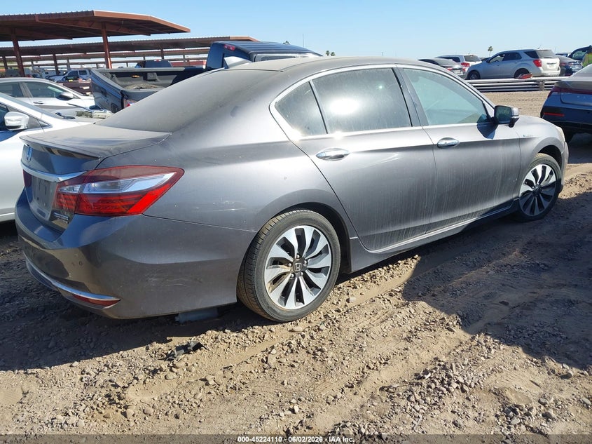2017 Honda Accord VIN JHMCR6F75HC012566 IAAI salvage auction — NORMAL WEAR, Clear - Dealer Only (California), sold $2,550 on 2026-07-14 (photo 4)