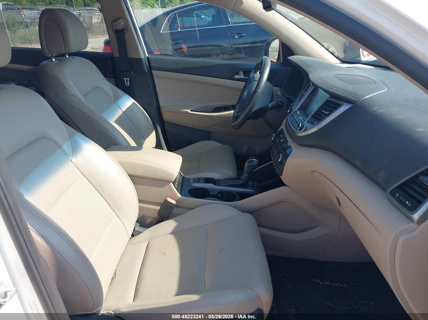 2017 Hyundai Tucson VIN KM8J33A25HU283301 IAAI salvage auction — ENGINE DAMAGE, Clear-Dealer Only (North Carolina), sold $2,100 on 2026-07-21 (photo 5)