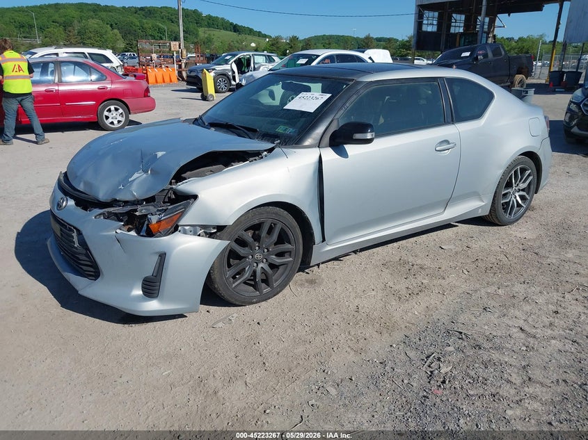 2014 Scion Tc VIN JTKJF5C70E3070766 IAAI salvage auction — FRONT & REAR, Salvage Title, sold $250 on 2026-08-29 (photo 2)