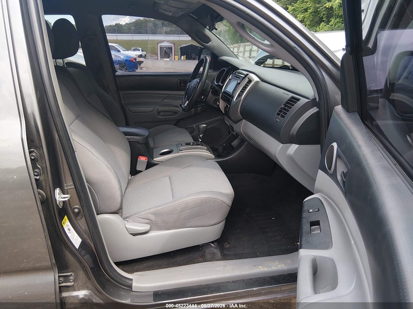 2015 Toyota Tacoma VIN 5TFLU4EN3FX125815 IAAI salvage auction — FRONT END, Salvage Title, sold $3,800 on 2026-07-22 (photo 5)