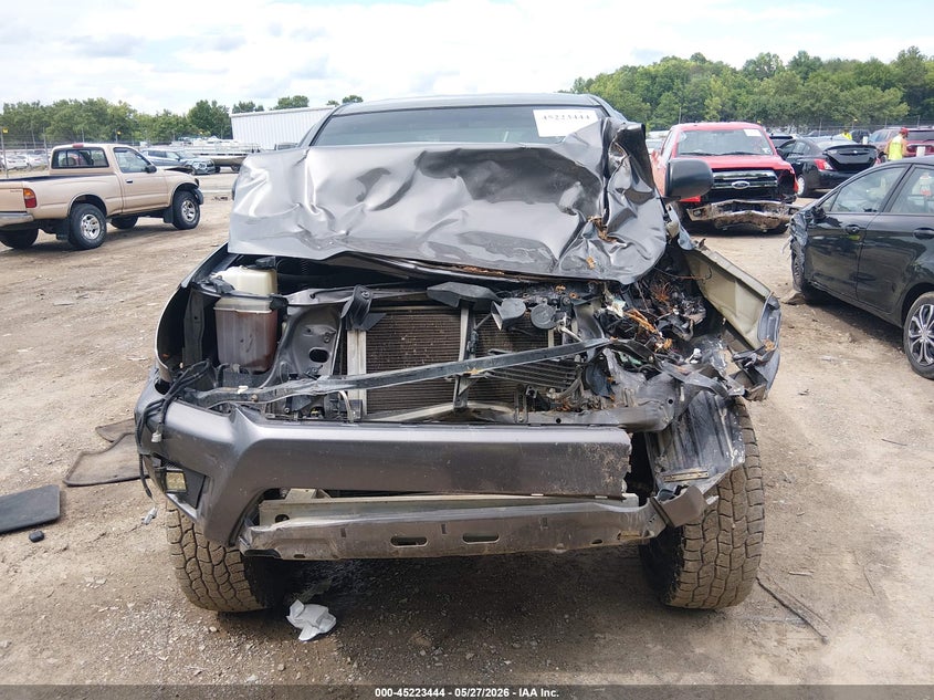 2015 Toyota Tacoma VIN 5TFLU4EN3FX125815 IAAI salvage auction — FRONT END, Salvage Title, sold $3,800 on 2026-07-22 (photo 6)