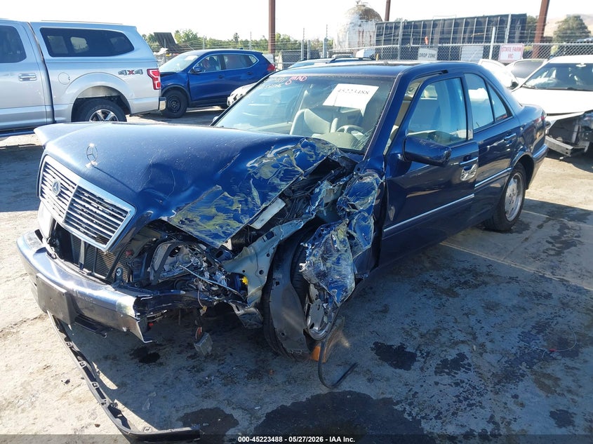 1998 Mercedes-benz C-klasse VIN WDBHA23G7WA635772 IAAI salvage auction — FRONT END, Salvage (California), sold $150 on 2026-07-30 (photo 2)