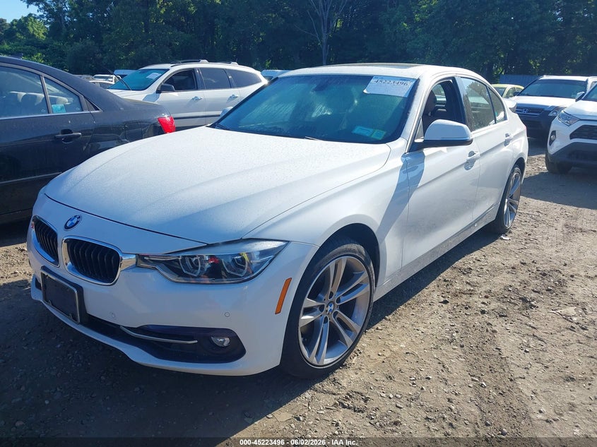2017 BMW 3er VIN WBA8D9G59HNU59312 IAAI salvage auction — RIGHT REAR, Salvage (Idaho), sold $3,050 on 2026-08-04 (photo 2)