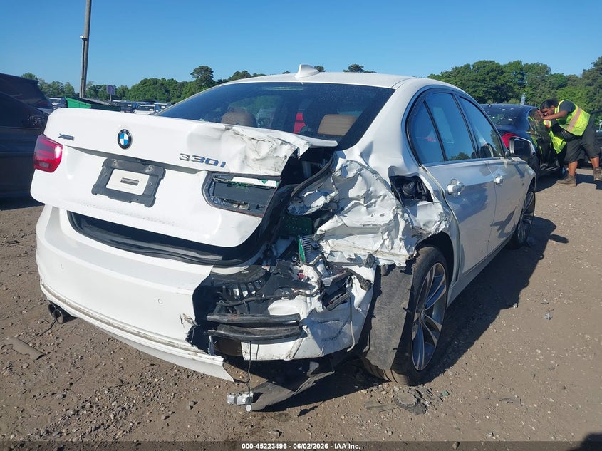 2017 BMW 3er VIN WBA8D9G59HNU59312 IAAI salvage auction — RIGHT REAR, Salvage (Idaho), sold $3,050 on 2026-08-04 (photo 6)