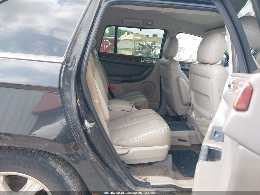 2004 Chrysler Pacifica VIN 2C8GF684X4R558195 IAAI salvage auction — RIGHT FRONT, Clear (Kansas), sold $300 on 2026-07-31 (photo 8)
