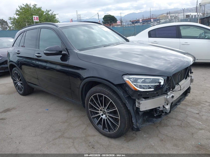 2021 Mercedes-benz Glc VIN W1N0G8DB3MV263011 IAAI salvage auction — LEFT FRONT, Salvage (California), sold $11,900 on 2026-07-29 (photo 1)