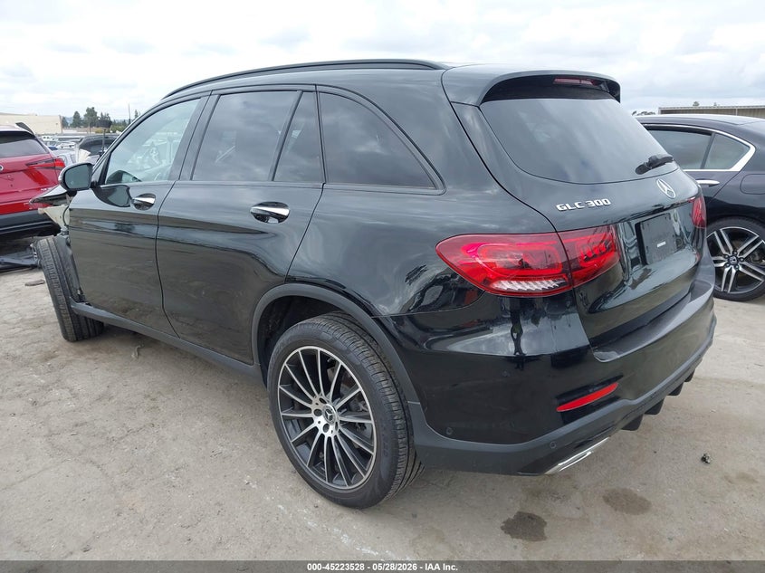 2021 Mercedes-benz Glc VIN W1N0G8DB3MV263011 IAAI salvage auction — LEFT FRONT, Salvage (California), sold $11,900 on 2026-07-29 (photo 3)