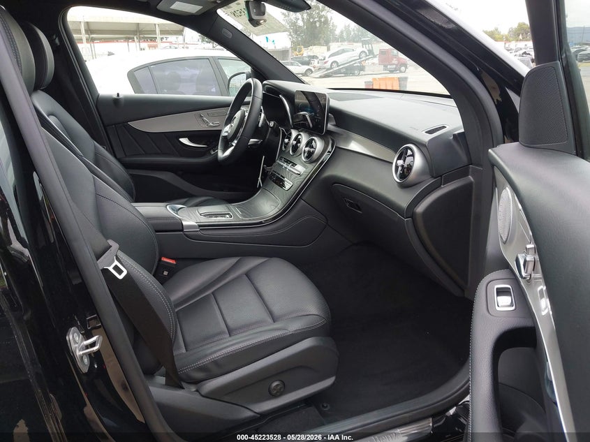 2021 Mercedes-benz Glc VIN W1N0G8DB3MV263011 IAAI salvage auction — LEFT FRONT, Salvage (California), sold $11,900 on 2026-07-29 (photo 5)
