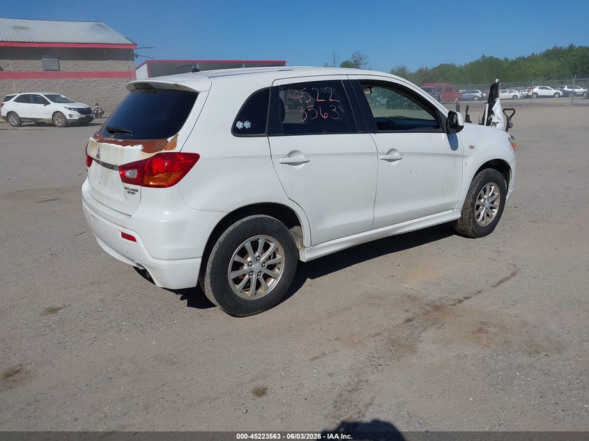 2011 Mitsubishi Outlander sport VIN JA4AP3AUXBZ014869 IAAI salvage auction — NORMAL WEAR, Original (Maine), sold $575 on 2026-07-06 (photo 4)