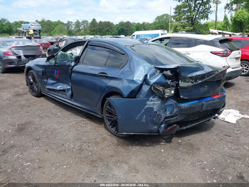 2023 BMW 5er VIN WBA13AG09PCM09854 IAAI salvage auction — REAR END, Salvage Title, sold $10,650 on 2026-07-07 (photo 3)
