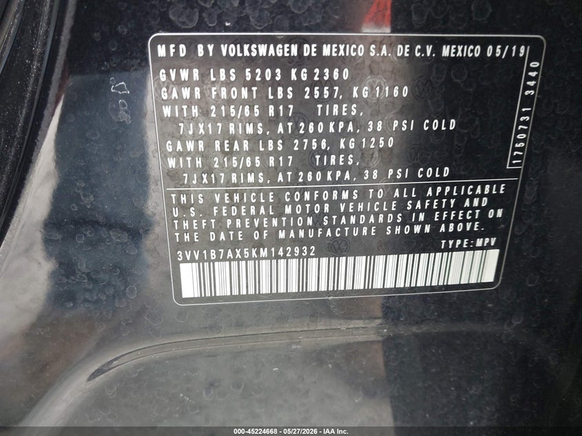 2019 Volkswagen Tiguan VIN 3VV1B7AX5KM142932 IAAI salvage auction — REAR END, Salvage (North Carolina), sold $3,750 on 2026-07-30 (photo 9)