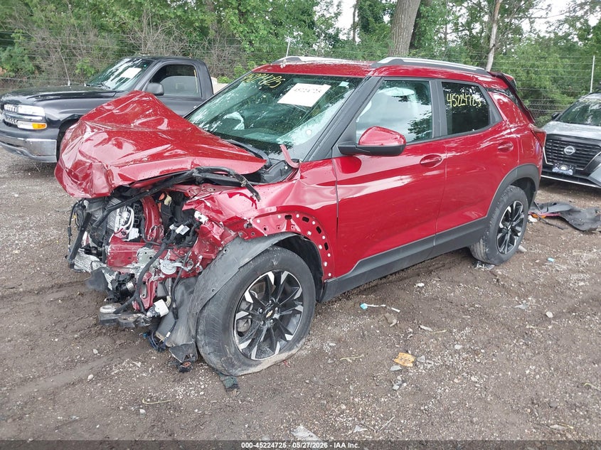 2021 Chevrolet Trailblazer VIN KL79MPSLXMB100416 IAAI salvage auction — FRONT END, Salvage (Indiana), sold $1,175 on 2026-07-08 (photo 2)