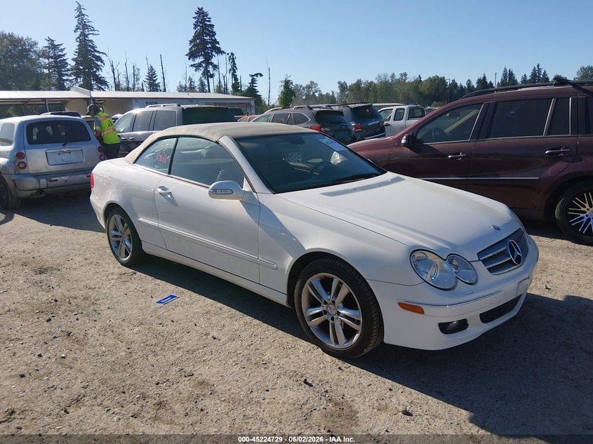2006 Mercedes-benz Clk-class VIN WDBTK56F76T073114 IAAI salvage auction — NORMAL WEAR, Clear (Washington), sold $1,900 on 2026-08-12 (photo 1)