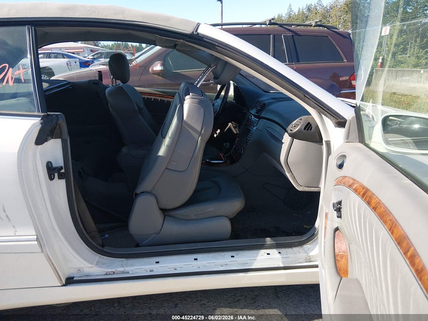 2006 Mercedes-benz Clk-class VIN WDBTK56F76T073114 IAAI salvage auction — NORMAL WEAR, Clear (Washington), sold $1,900 on 2026-08-12 (photo 5)