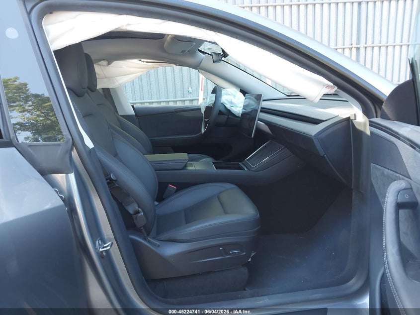 2026 Tesla Model y VIN 7SAYGDEE2TA392723 IAAI salvage auction — FRONT END, Salvage (New Jersey), sold $13,100 on 2026-07-25 (photo 5)