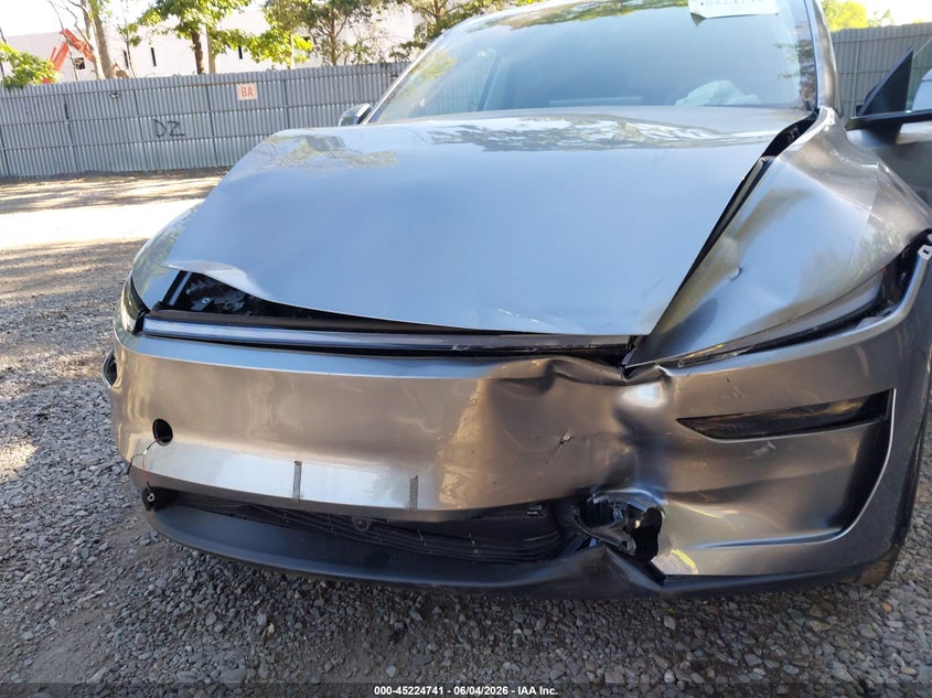 2026 Tesla Model y VIN 7SAYGDEE2TA392723 IAAI salvage auction — FRONT END, Salvage (New Jersey), sold $13,100 on 2026-07-25 (photo 6)