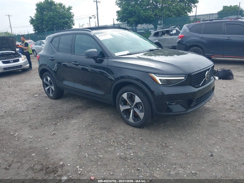 2025 Volvo Xc40 VIN YV4L12UC9S2531583 IAAI salvage auction — UNKNOWN, Salvage (Pennsylvania), sold $11,600 on 2026-07-30 (photo 1)