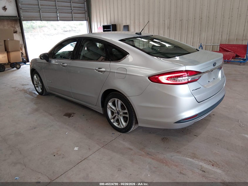2018 Ford Fusion VIN 3FA6P0UU2JR271393 IAAI salvage auction — NORMAL WEAR, Sf97 (Alabama), sold $11,400 on 2026-07-16 (photo 3)