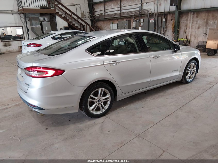 2018 Ford Fusion VIN 3FA6P0UU2JR271393 IAAI salvage auction — NORMAL WEAR, Sf97 (Alabama), sold $11,400 on 2026-07-16 (photo 4)