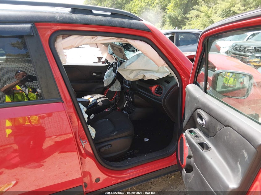 2015 Jeep Renegade VIN ZACCJBCT0FPC05123 IAAI salvage auction — ALL OVER, Salvage Title, sold $250 on 2026-07-08 (photo 5)