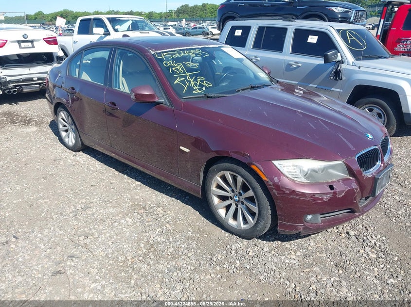 2009 BMW 3 series VIN WBAPH53599A438340 IAAI salvage auction — NORMAL WEAR, Clear (New York), sold $575 on 2026-08-04 (photo 1)