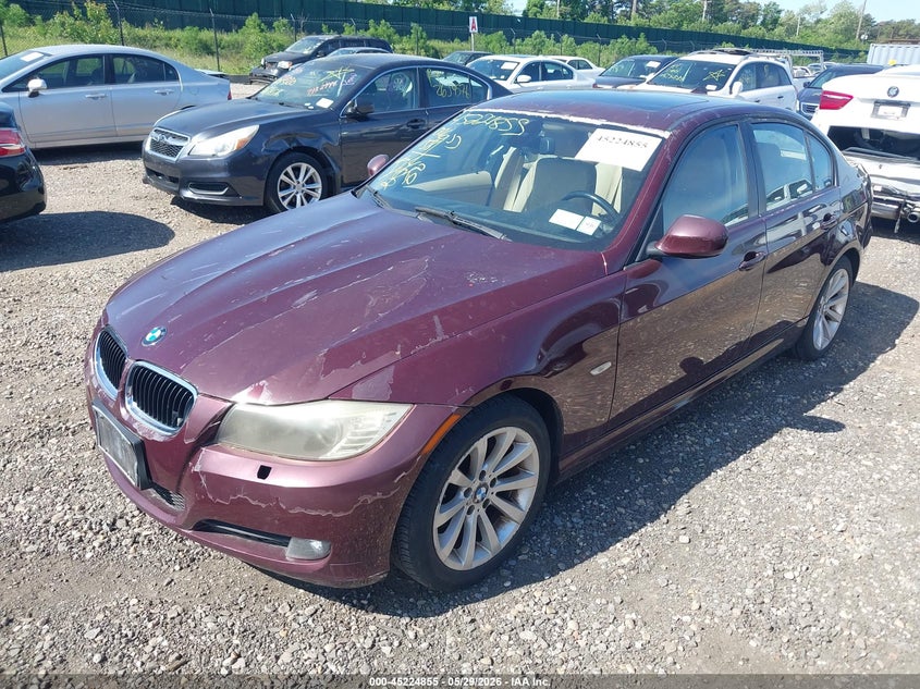 2009 BMW 3 series VIN WBAPH53599A438340 IAAI salvage auction — NORMAL WEAR, Clear (New York), sold $575 on 2026-08-04 (photo 2)