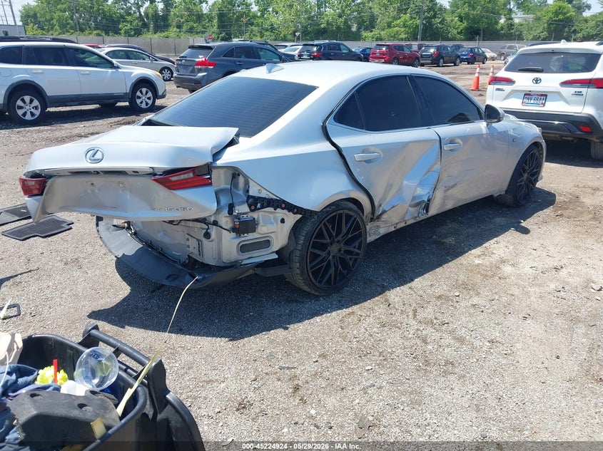 2014 Lexus Is VIN JTHCE1D28E5003978 IAAI salvage auction — REAR END, Salvage (Ohio), sold $2,000 on 2026-07-30 (photo 4)