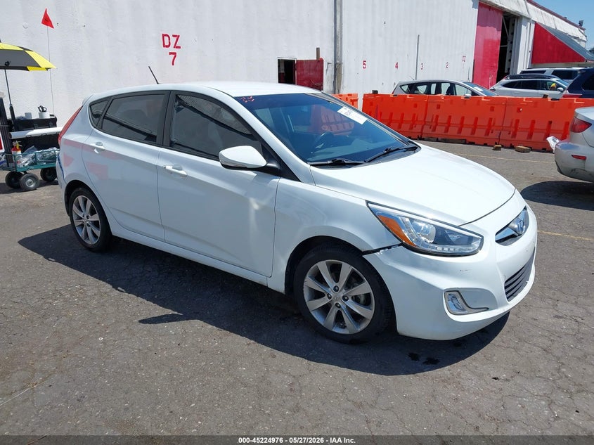 2014 Hyundai Accent VIN KMHCU5AE4EU144655 IAAI salvage auction — REAR END, Salvage (Oregon), sold $1,300 on 2026-07-09 (photo 1)