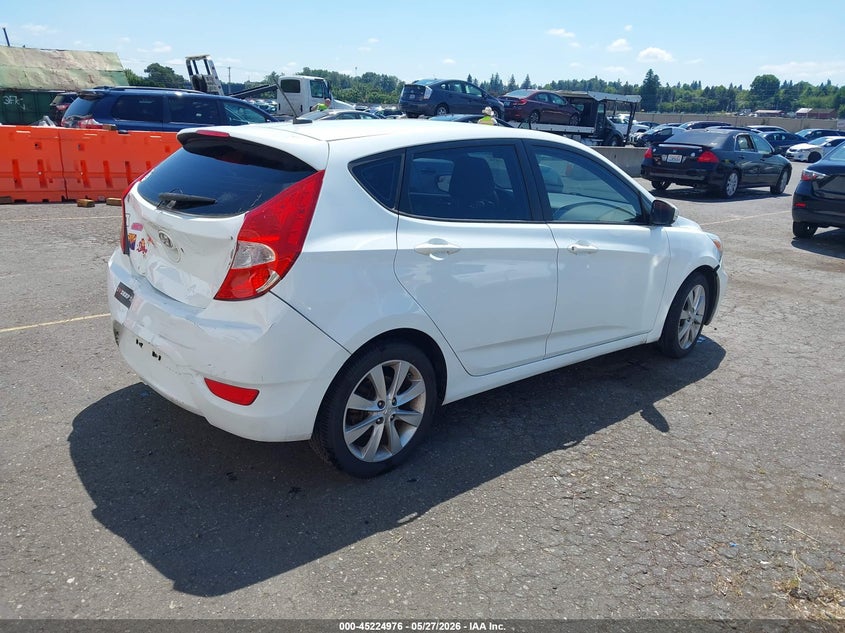 2014 Hyundai Accent VIN KMHCU5AE4EU144655 IAAI salvage auction — REAR END, Salvage (Oregon), sold $1,300 on 2026-07-09 (photo 4)