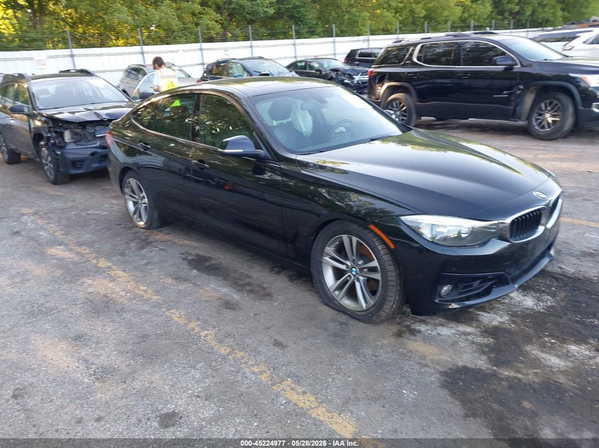2016 BMW 3er VIN WBA8Z5C50GGS37163 IAAI salvage auction — UNDERCARRIAGE, Clear (Michigan), sold $2,325 on 2026-07-20 (photo 1)