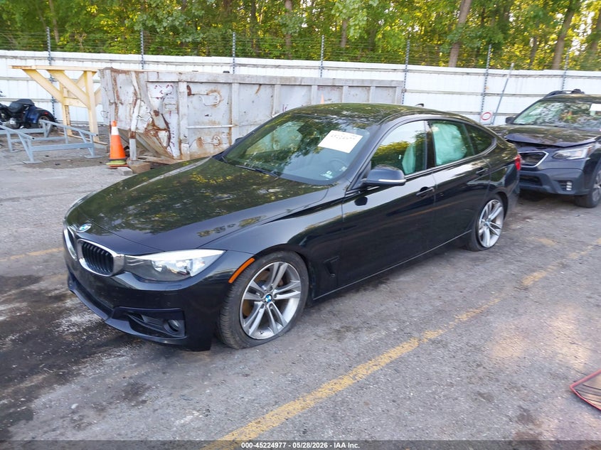 2016 BMW 3er VIN WBA8Z5C50GGS37163 IAAI salvage auction — UNDERCARRIAGE, Clear (Michigan), sold $2,325 on 2026-07-20 (photo 2)