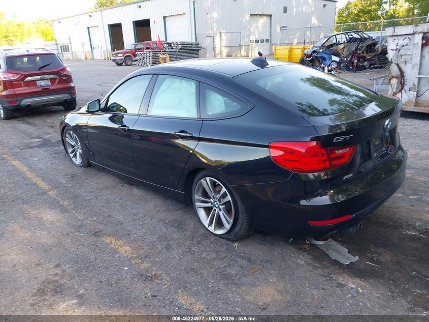 2016 BMW 3er VIN WBA8Z5C50GGS37163 IAAI salvage auction — UNDERCARRIAGE, Clear (Michigan), sold $2,325 on 2026-07-20 (photo 3)