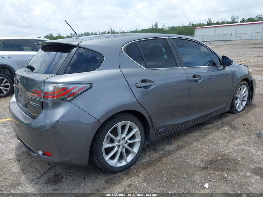 2013 Lexus Ct VIN JTHKD5BH9D2169794 IAAI salvage auction — LEFT SIDE, Salvage Title, sold $1,300 on 2026-07-06 (photo 4)