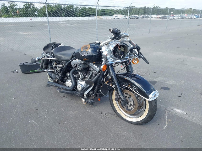 2012 Harley-davidson Road king VIN 1HD1FRM1XCB600333 — IAAI salvage auction photo