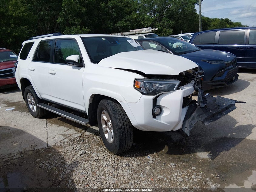 2020 Toyota 4runner VIN JTEZU5JR8L5225954 IAAI salvage auction — NORMAL WEAR, Original (Texas), sold $5,300 on 2026-07-06 (photo 1)