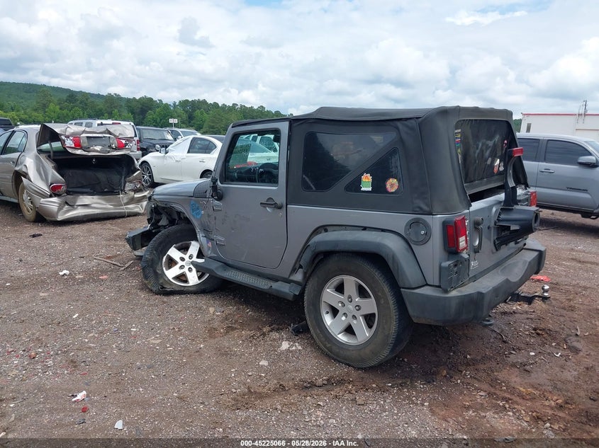 2013 Jeep Wrangler / VIN 1C4AJWAG4DL692431 IAAI salvage auction — LEFT & RIGHT, Salvage Title, sold $1,450 on 2026-07-22 (photo 3)