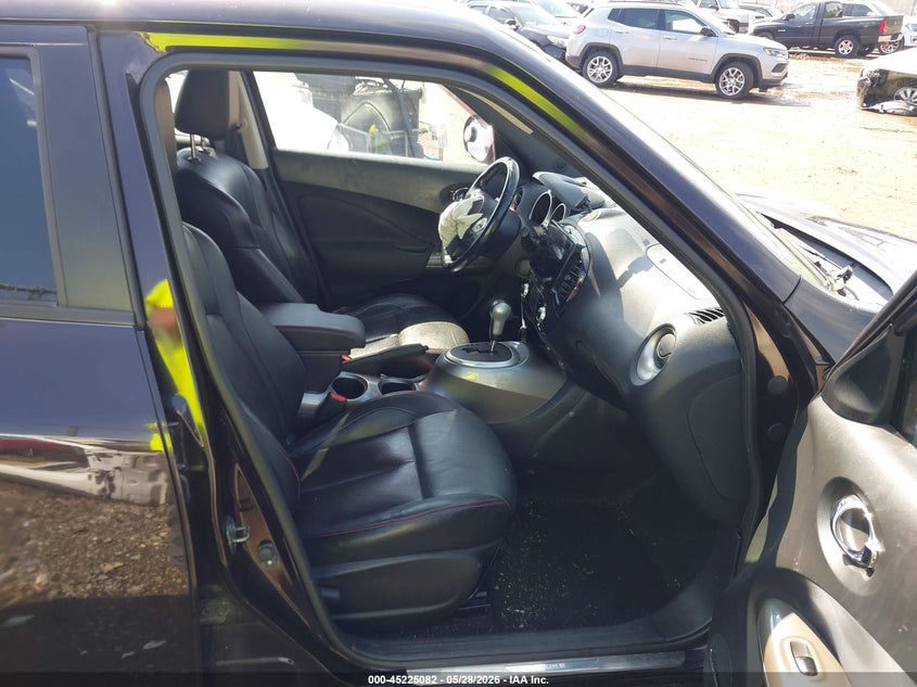 2014 Nissan Juke VIN JN8AF5MV4ET363496 IAAI salvage auction — FRONT END, Salvage Title, sold $675 on 2026-07-09 (photo 5)