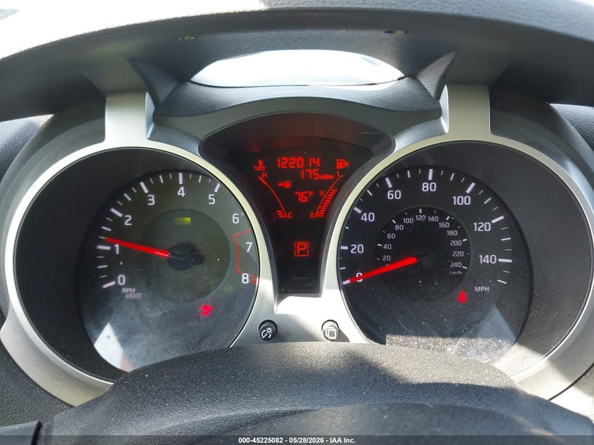 2014 Nissan Juke VIN JN8AF5MV4ET363496 IAAI salvage auction — FRONT END, Salvage Title, sold $675 on 2026-07-09 (photo 7)