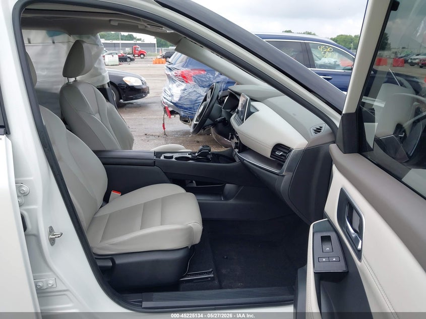 2021 Nissan Rogue VIN JN8AT3BB0MW231385 IAAI salvage auction — LEFT SIDE, Salvage Title, sold $4,850 on 2026-07-14 (photo 5)