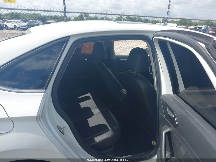 2019 Volkswagen Jetta VIN 3VWCB7BU2KM128852 IAAI salvage auction — REAR END, Salvage Title, sold $3,450 on 2026-08-03 (photo 8)