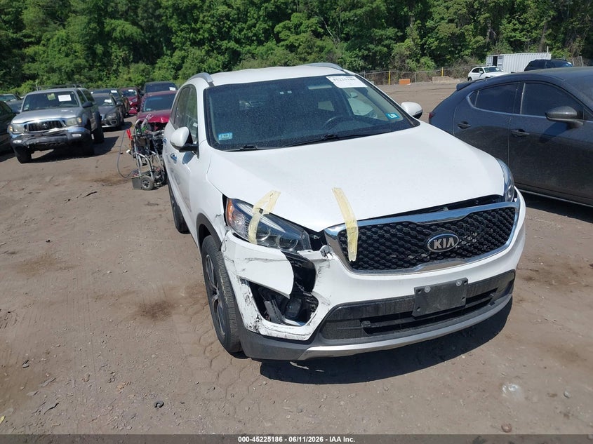2017 Kia Sorento VIN 5XYPHDA14HG263054 IAAI salvage auction — RIGHT FRONT, Salvage (Massachusetts), sold $2,250 on 2026-07-21 (photo 1)