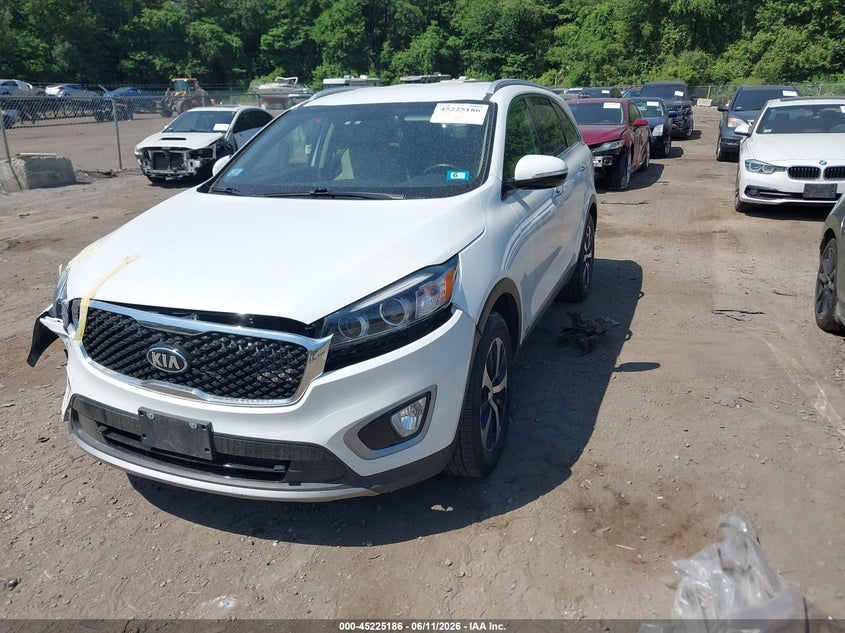 2017 Kia Sorento VIN 5XYPHDA14HG263054 IAAI salvage auction — RIGHT FRONT, Salvage (Massachusetts), sold $2,250 on 2026-07-21 (photo 2)